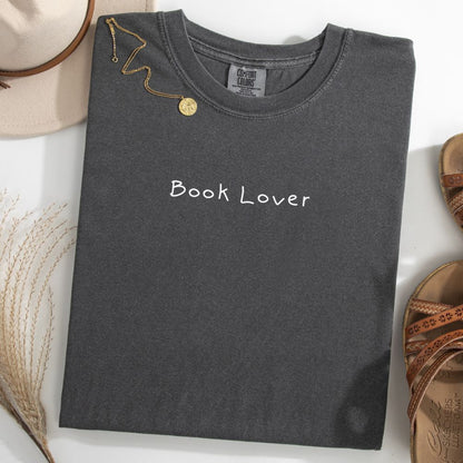 Book Lover Women's Tee